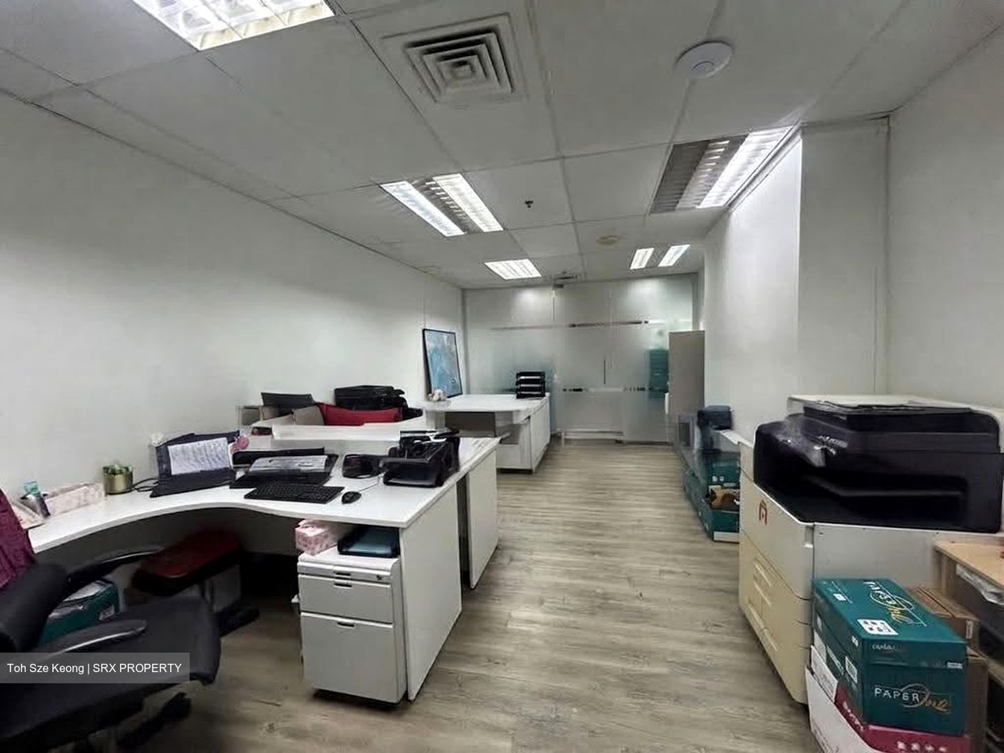 International Plaza (D2), Office #621497521